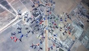 skydiving teamwork
